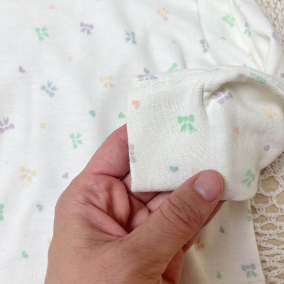 Vintage 1980s Cradle Crowd Baby Girl 24 Months Hearts Bows Turtleneck Tee Shirt - Picture 2 of 3